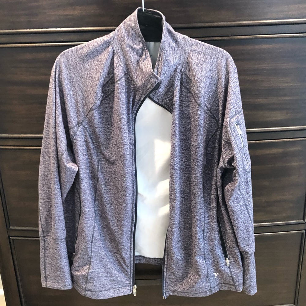 Athletic jacket plus size